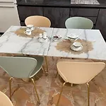 לינה וארוחת בוקר Natura 3*