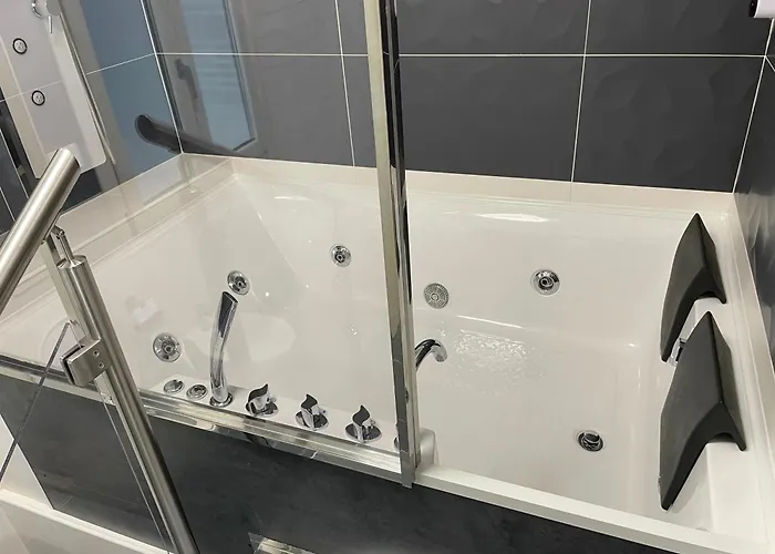 Natura فندق مبيت وإفطار 3*